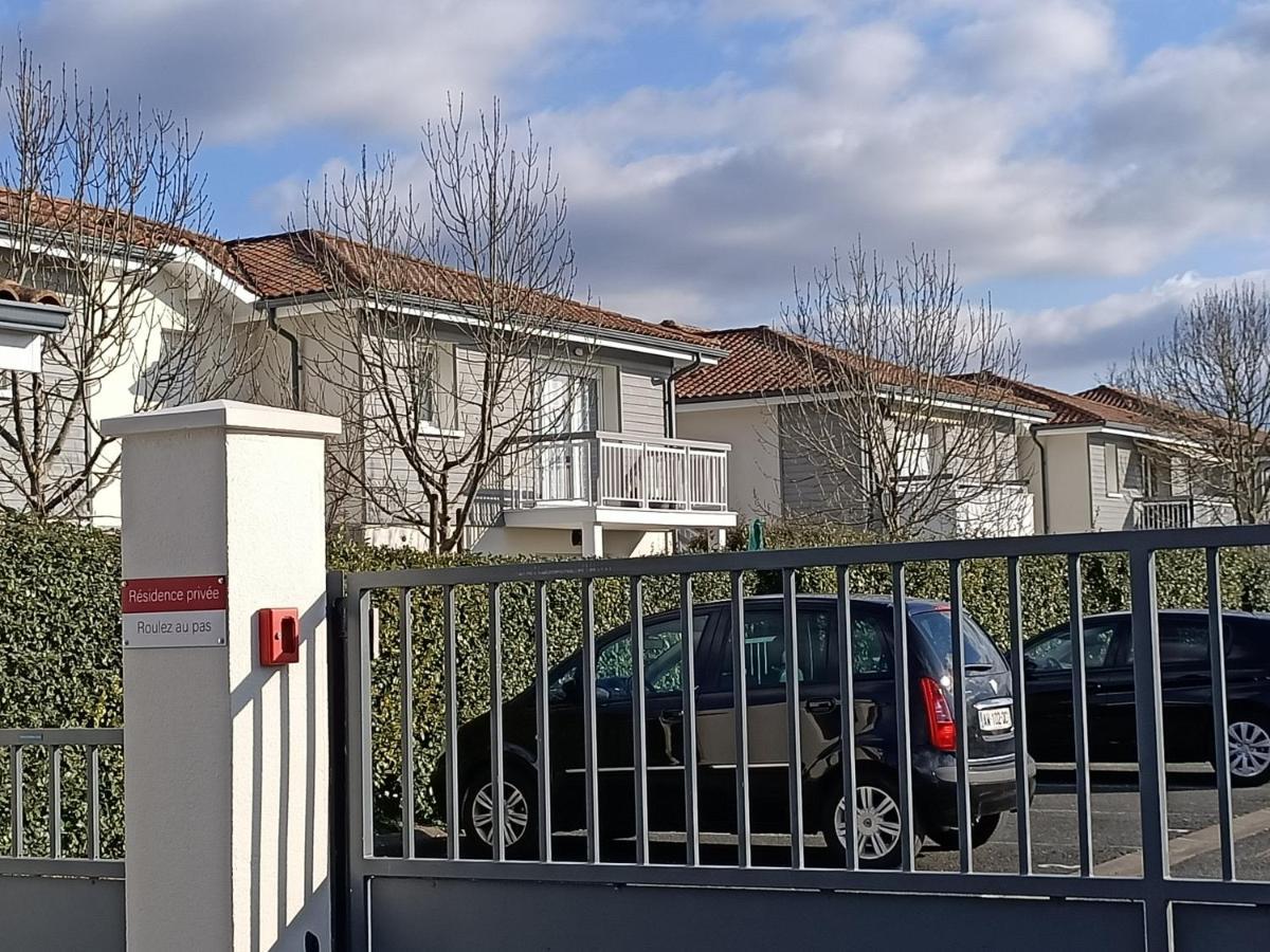 Joli Appartement Однж Екстер'єр фото